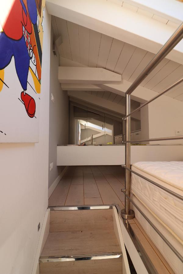 Superbe Studio Au Centre De Vence Appartamento Esterno foto