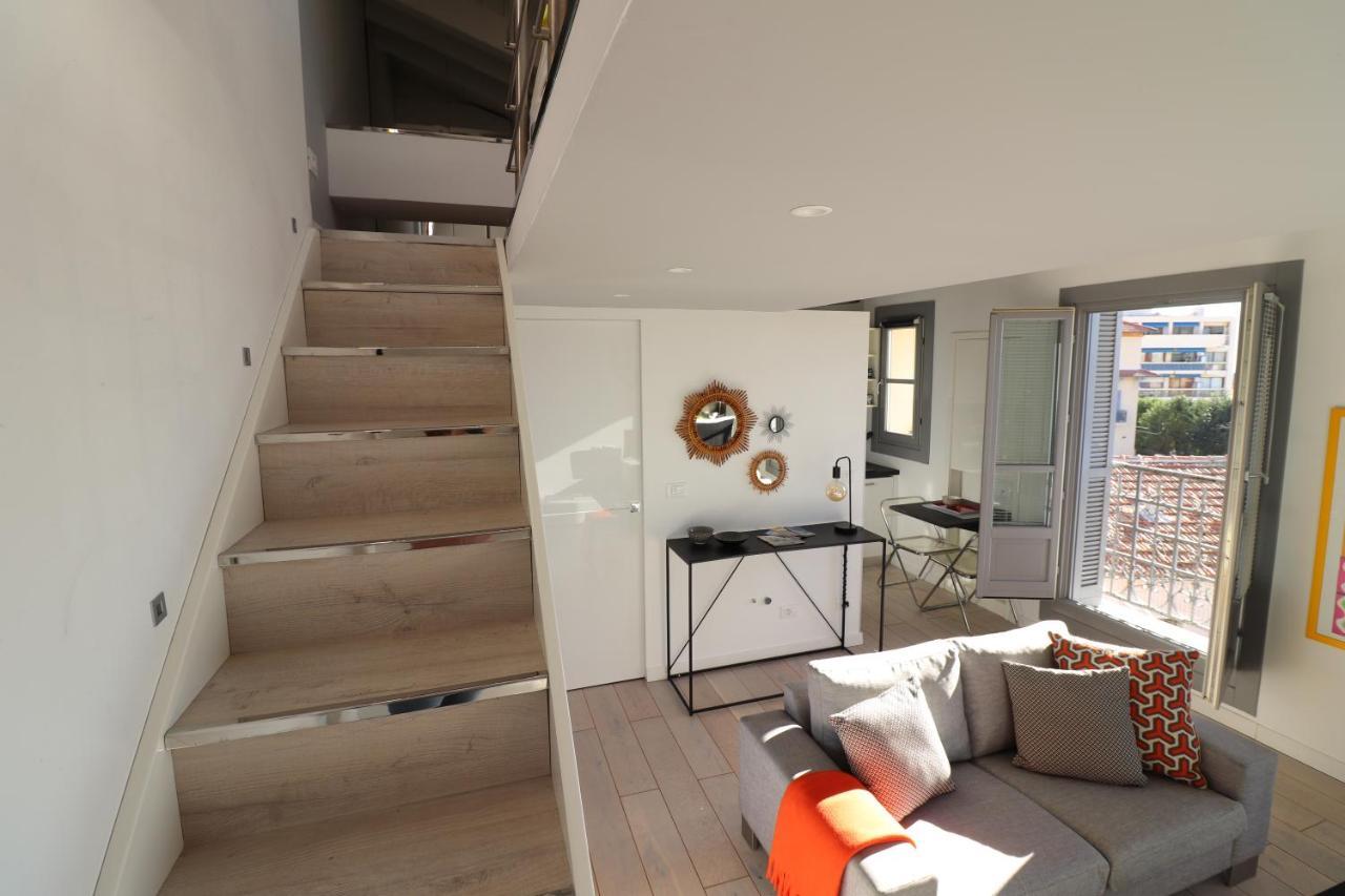 Superbe Studio Au Centre De Vence Appartamento Esterno foto